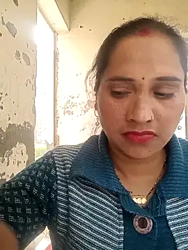 Cute-karisma1234 webcam