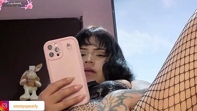 emyxpearly webcam