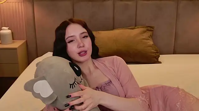 gracemartinos - GraceMartinos's free webcam - UK Sex Cams