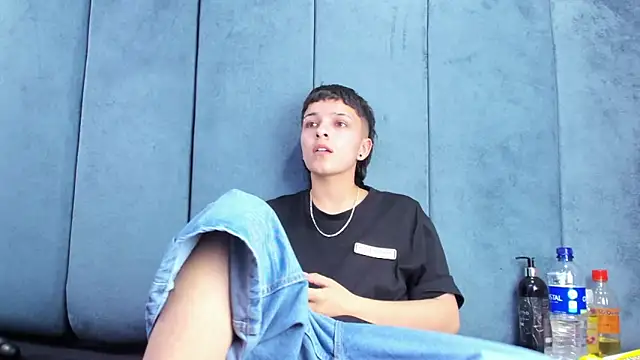 megan_thompson_ - Megan_Thompson_'s free webcam - UK Sex Cams