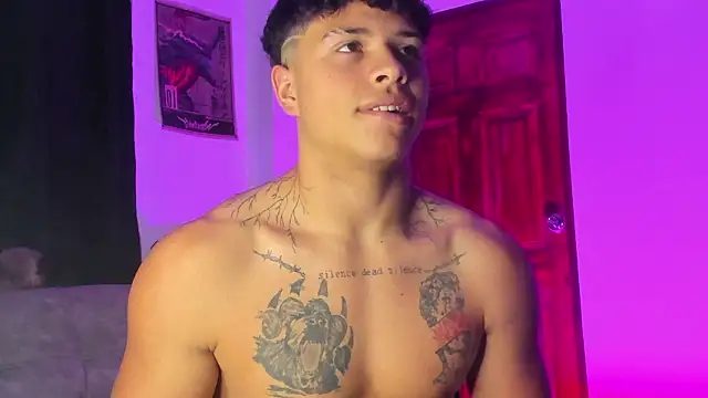 Dominic_Biker__ webcam