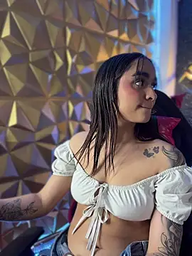 Isabella-Teen webcam