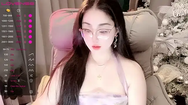 Monica-666888- webcam