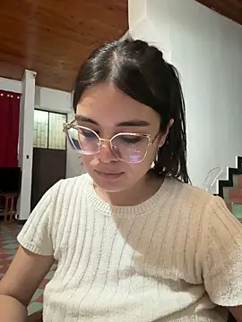 CamilaSofiia live sex cam