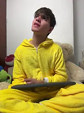 Naim_TheKing's live cam