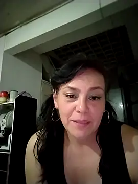 Natasha_miilf webcam