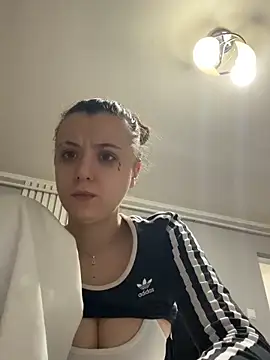 bunnythetailor webcam