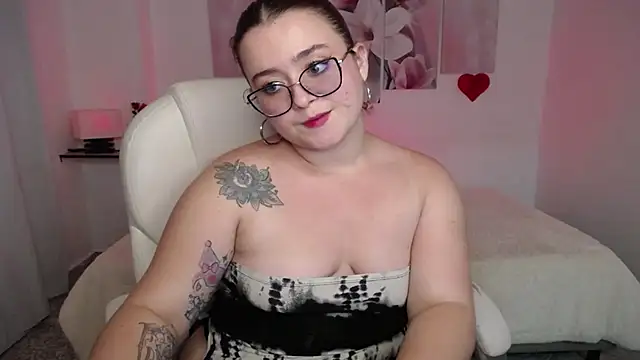 selene_rouse_ webcam