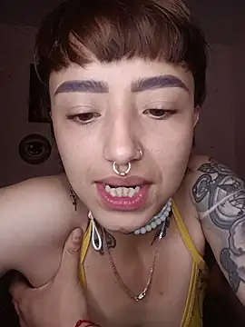 AlexxaAndRileyy webcam