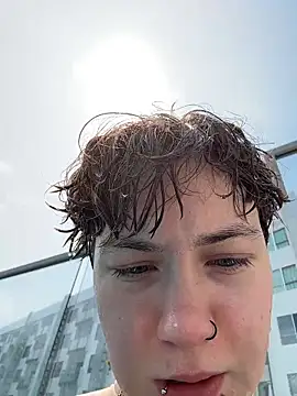 Webcam Model (IceMur) is live