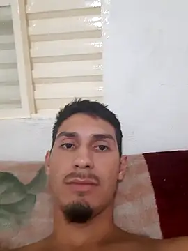 vitorJacob05's live cam