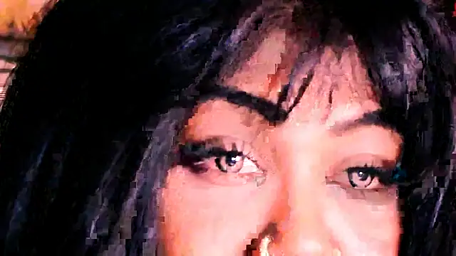 indian_dreamgirl webcam