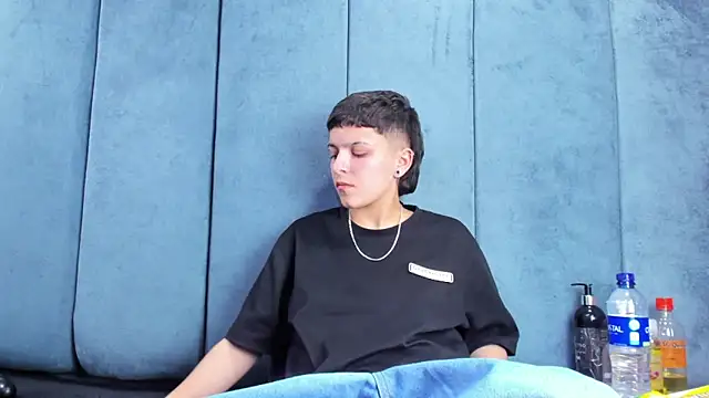 Megan_Thompson_ webcam