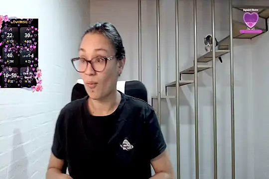 Jessie_Desire webcam