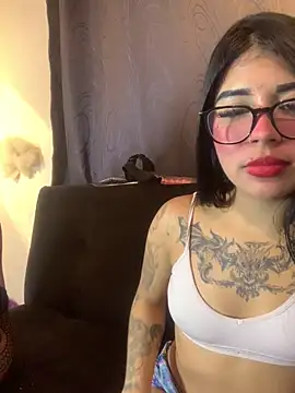 lilithmonette - LilithMonette's free webcam - UK Sex Cams