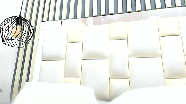 camila__herrera webcam