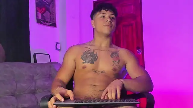 Dominic_Biker__ webcam