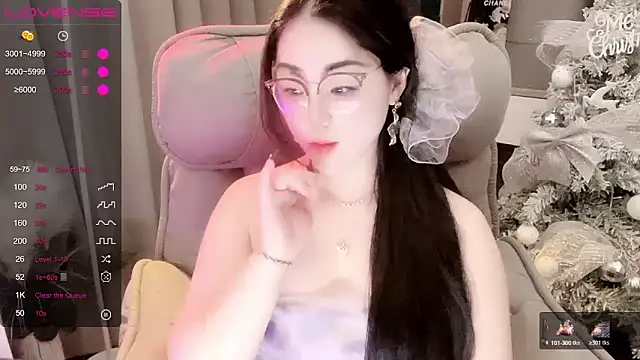 Monica-666888- webcam