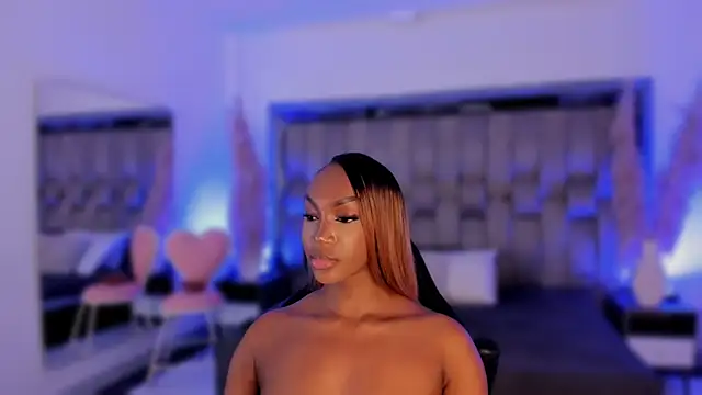 ChaynnaCooper webcam