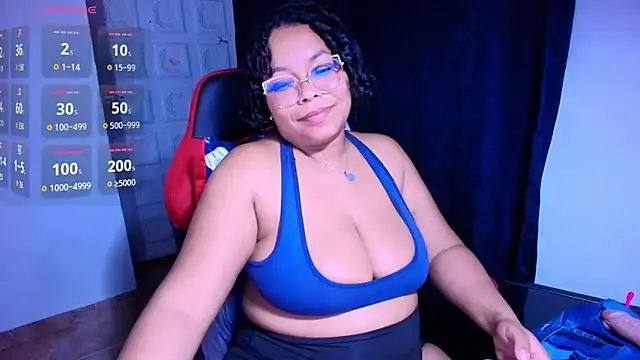 Italyy__boobs webcam