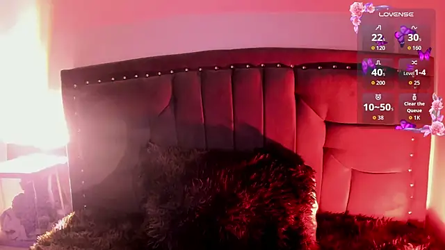 Lilith_blaze_Fg webcam