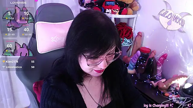 LiloMoon69 webcam