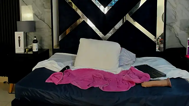 VanessaHard_as webcam