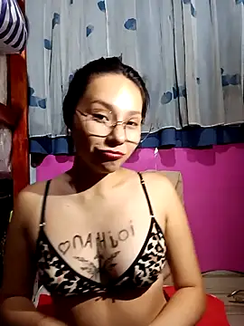 Sexyhanna14 webcam