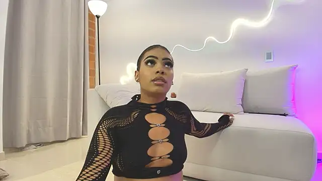 Alyssa_bunnyx webcam