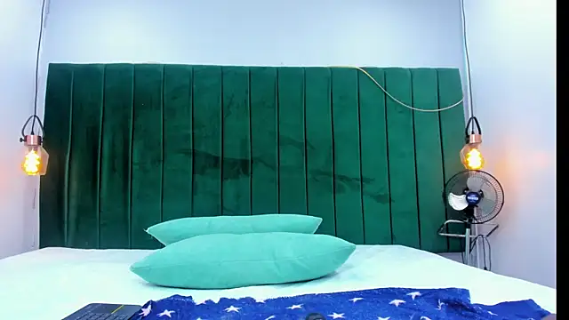 Melody_Horney webcam