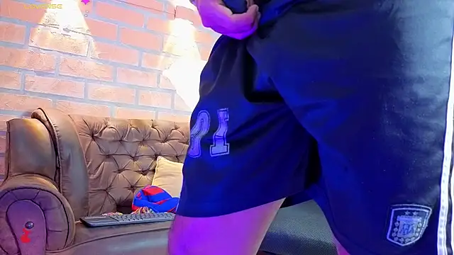 mister_eithan webcam