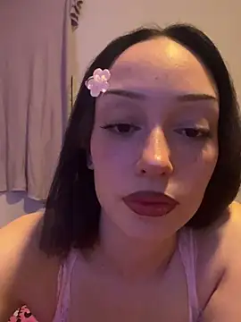 strwbrrymilk (F teen) - Get me fully naked😛💕💦🍓🥛