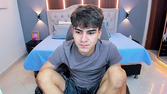 Tommy18__ webcam