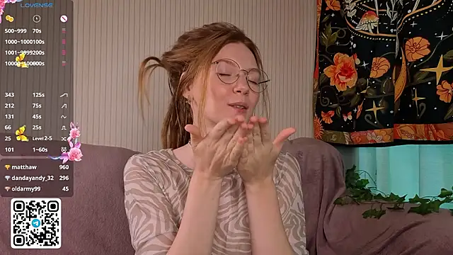 lyra_thenymph webcam