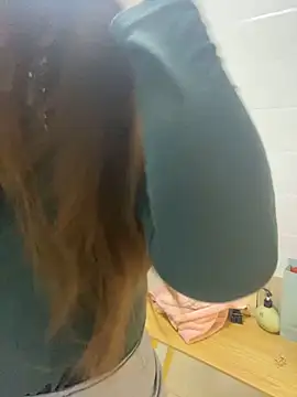 美女jiajia1060在线直播