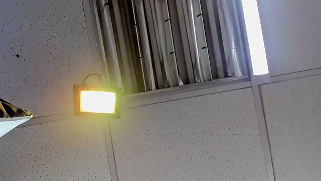 Aisha_hotts777 webcam