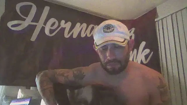 TheDaddio03 webcam