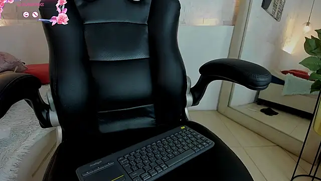 alahia__rivera2 webcam