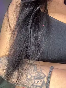 VioletaMaddox webcam