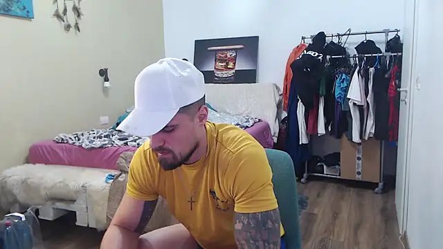 Tiberius_hunk webcam