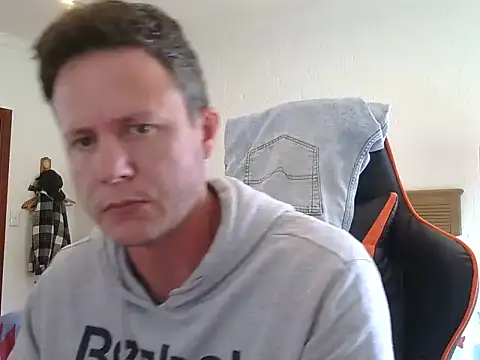 TroyDieselXXX webcam