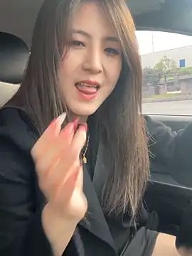 美女mi-ki1314在线直播