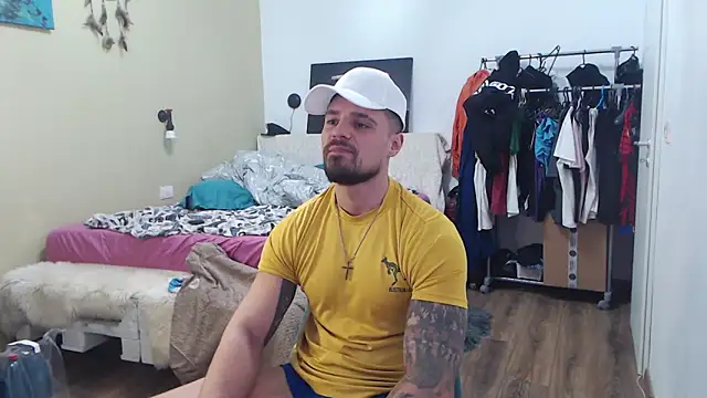 Tiberius_hunk webcam