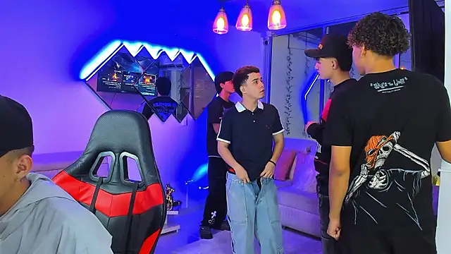 Houseofwarrios webcam