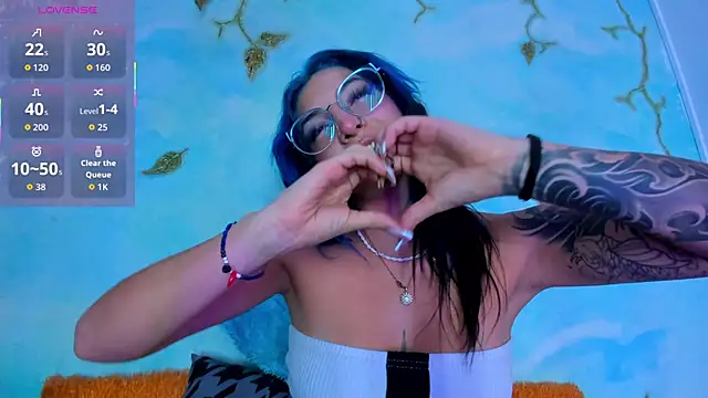 SaturnooStonee webcam