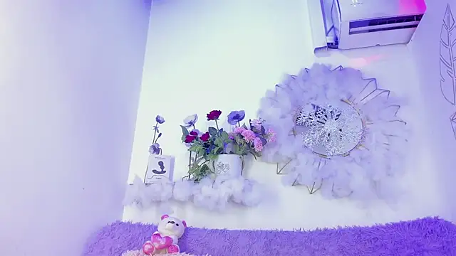 Ariadna_Evangeline webcam