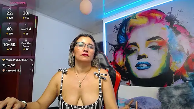 noelia_milf19 webcam