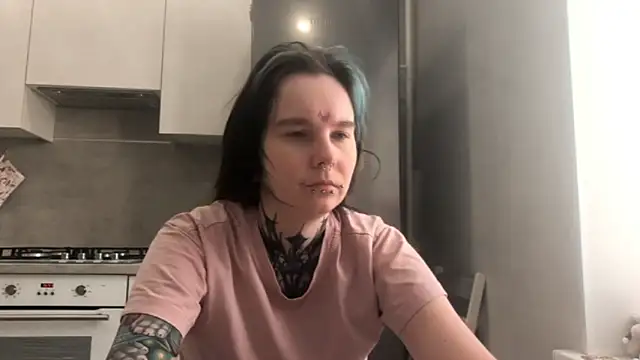 HighelikeGirl webcam