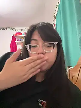 Webcam Model (indiegirl666)  is live.Free join now!