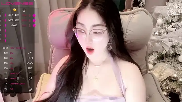 Monica-666888- webcam